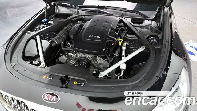 Kia K9 3.8 GDI Platinum 2021 — фото 6