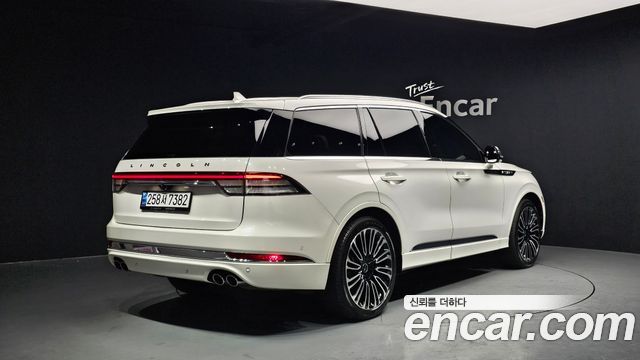 Lincoln Aviator (II) 3.0 Black Label AWD 2020 — фото 2
