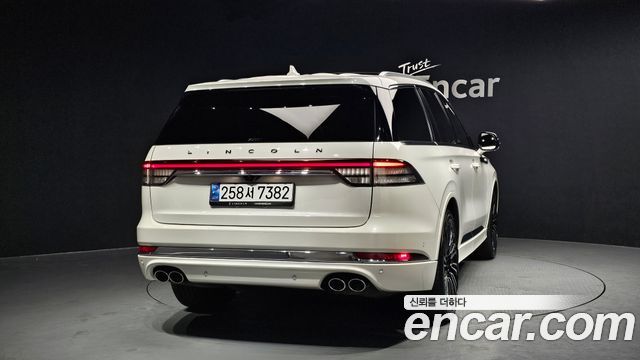 Lincoln Aviator (II) 3.0 Black Label AWD 2020 — фото 4