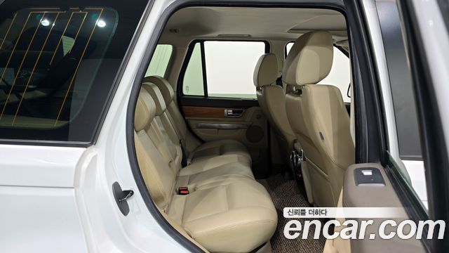 Land Rover Range Rover Sport 3.0 SDV6 2013 — фото 12