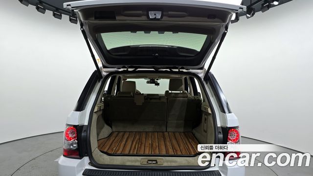 Land Rover Range Rover Sport 3.0 SDV6 2013 — фото 20