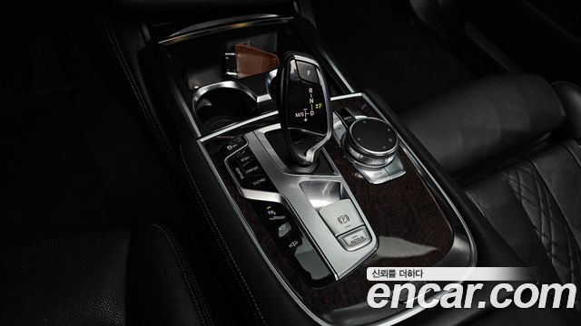 BMW 7 Series (G11) 730d xDrive 2016 — фото 9