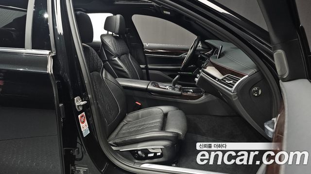 BMW 7 Series (G11) 730d xDrive 2016 — фото 10