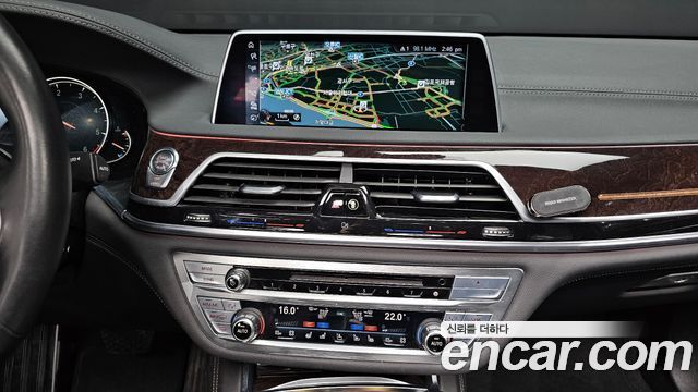 BMW 7 Series (G11) 730d xDrive 2016 — фото 18