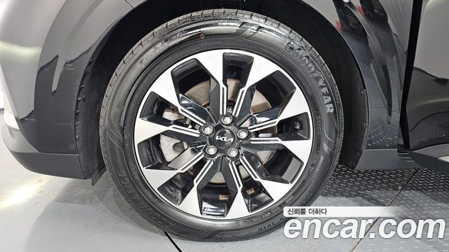 Kia Carnival (IV) Gasoline 7-Seater Noblesse 2023 — фото 5