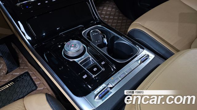 Kia Carnival (IV) Gasoline 7-Seater Noblesse 2023 — фото 9
