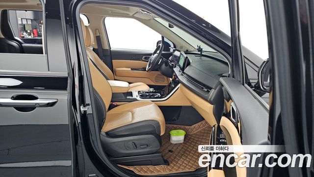 Kia Carnival (IV) Gasoline 7-Seater Noblesse 2023 — фото 11