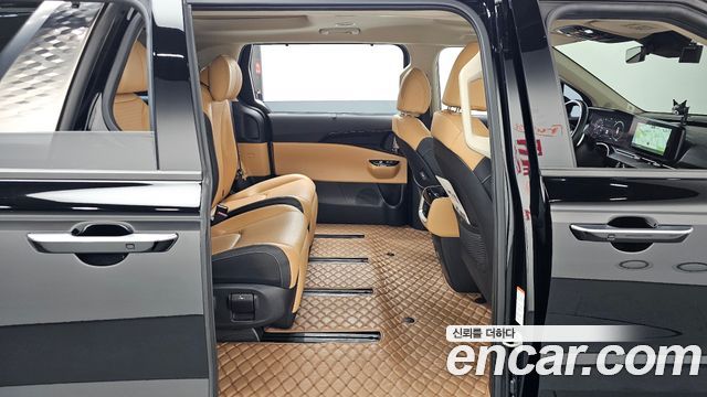 Kia Carnival (IV) Gasoline 7-Seater Noblesse 2023 — фото 12