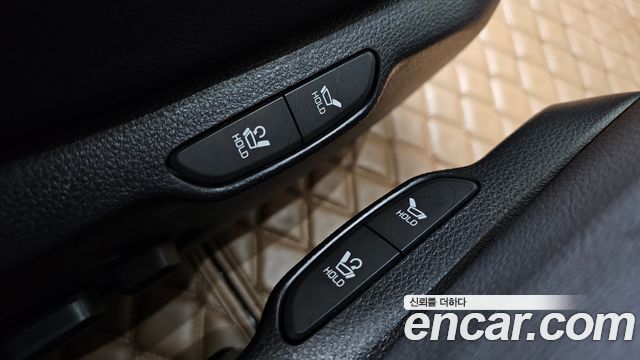 Kia Carnival (IV) Gasoline 7-Seater Noblesse 2023 — фото 17
