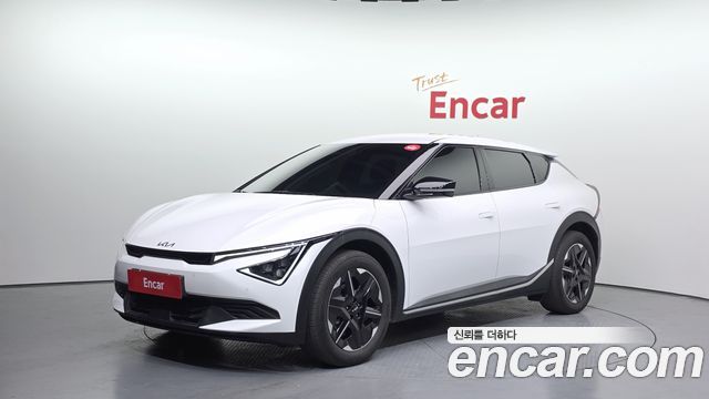Kia EV6 Long Range 2WD Air 2025 — фото 1