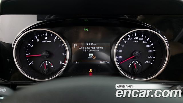 Kia Carnival (IV) Gasoline 9-Seater Noblesse 2022 — фото 8
