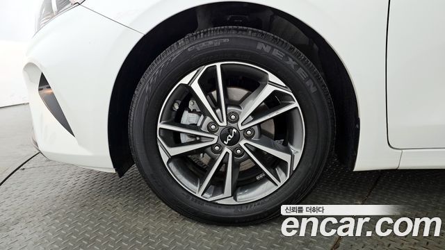 Kia K3 (II) 1.6 Prestige 2022 — фото 5