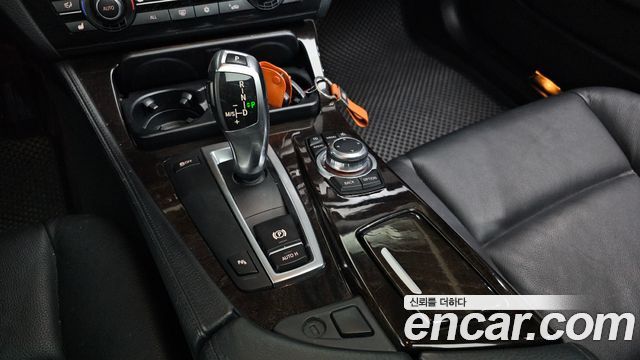 BMW 5 Series (F10) 520d 2011 — фото 9