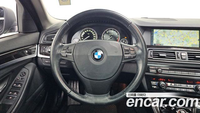 BMW 5 Series (F10) 520d 2011 — фото 13