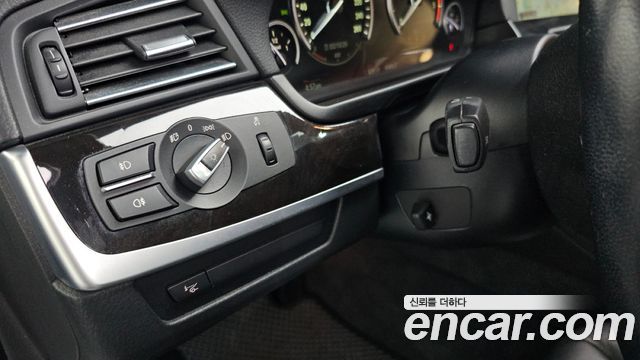 BMW 5 Series (F10) 520d 2011 — фото 14