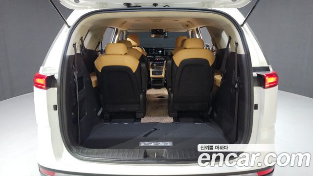 Kia Carnival (IV) Diesel 9-Seater Prestige 2022 — фото 20