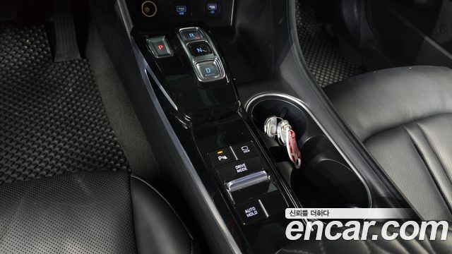 Hyundai Sonata Hybrid (DN8) Premium Family 2021 — фото 9