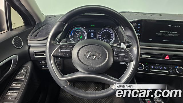 Hyundai Sonata Hybrid (DN8) Premium Family 2021 — фото 13