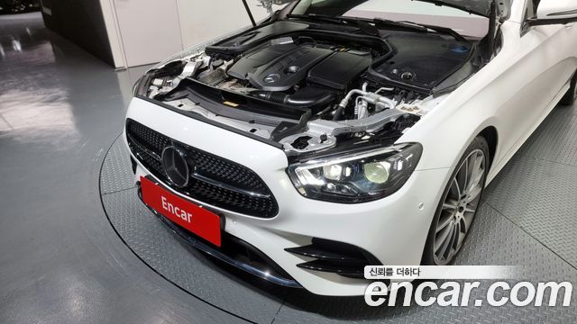 Mercedes-Benz E-Class (W213) E220d 4MATIC AMG Line 2021 — фото 6