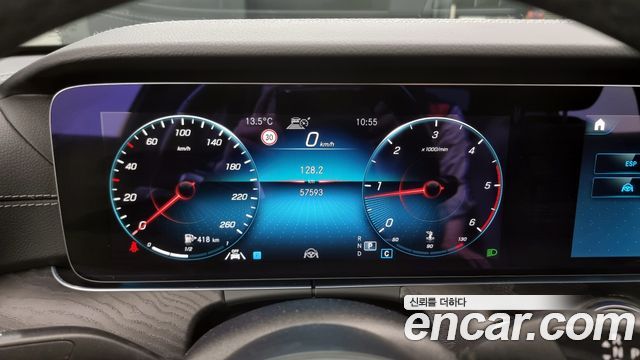 Mercedes-Benz E-Class (W213) E220d 4MATIC AMG Line 2021 — фото 8
