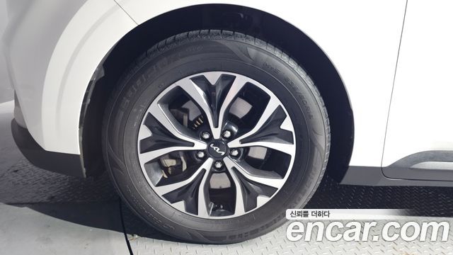 Kia Carnival (IV) Diesel 9-Seater Prestige 2022 — фото 5