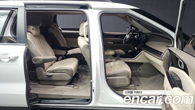 Kia Carnival (IV) Diesel 9-Seater Prestige 2022 — фото 12