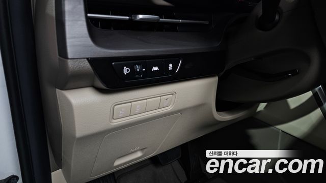 Kia Carnival (IV) Diesel 9-Seater Prestige 2022 — фото 17