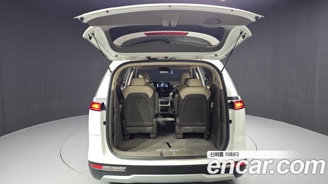 Kia Carnival (IV) Diesel 9-Seater Prestige 2022 — фото 20