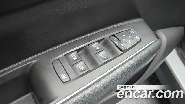 Renault Korea QM6 2.0 GDe LE Signature 2WD 2023 — фото 14