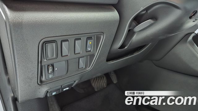 Renault Korea QM6 2.0 GDe LE Signature 2WD 2023 — фото 15