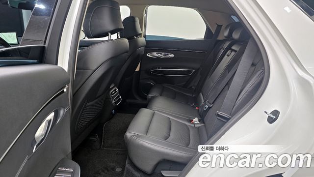 Genesis GV70 2.5T Gasoline AWD 2022 — фото 13