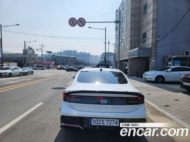 Hyundai Sonata The Edge (DN8) 1.6 Turbo Exclusive 2025 — фото 4