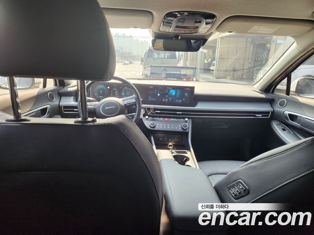 Hyundai Sonata The Edge (DN8) 1.6 Turbo Exclusive 2025 — фото 19