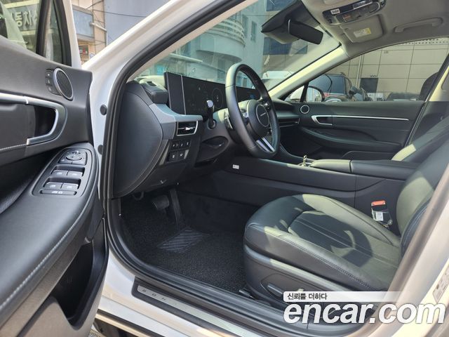 Hyundai Sonata The Edge (DN8) 1.6 Turbo Exclusive 2025 — фото 21