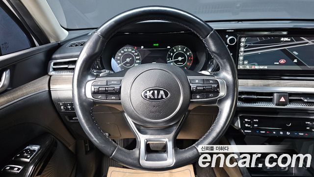Kia K5 (III) 2.0 Noblesse 2021 — фото 16