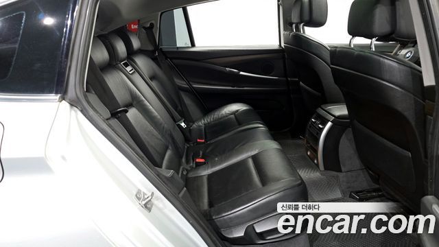 BMW 5 Series GT (F07) GT 2011 — фото 12