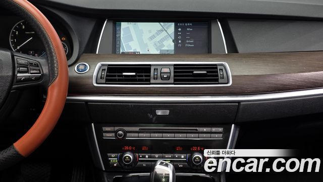 BMW 5 Series GT (F07) GT 2011 — фото 14