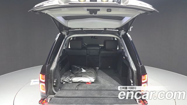 Land Rover Range Rover (IV) 4.4 SDV8 Vogue SE DIESEL 2018 — фото 24