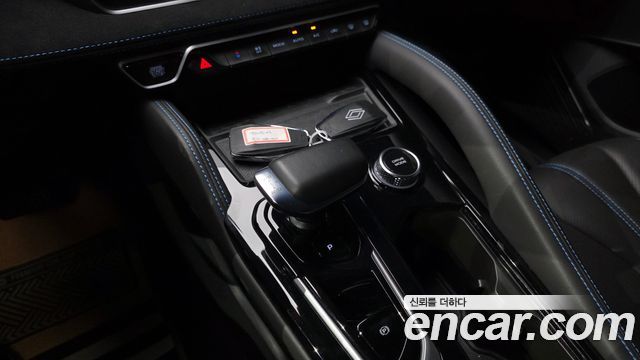 Renault Korea Grand Koleos 1.5 E-TECH Esprit Alphine 2WD 2025 — фото 9