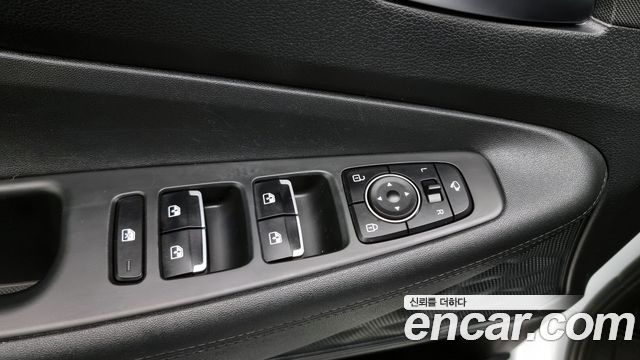 Hyundai Santa Fe Diesel 2.2 2WD Prestige 2021 — фото 22