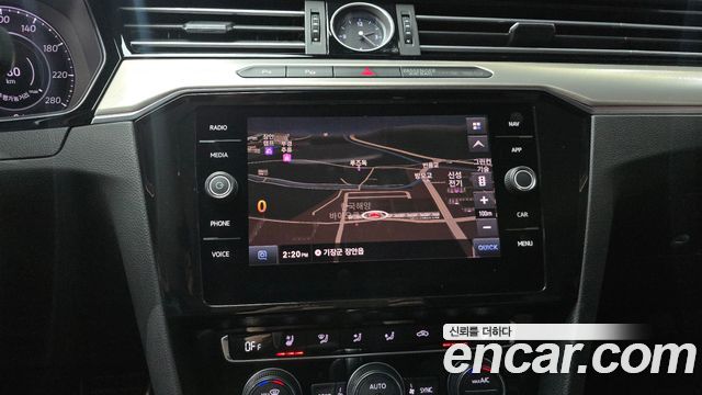 Volkswagen Arteon 2.0 TDI Premium 2019 — фото 16