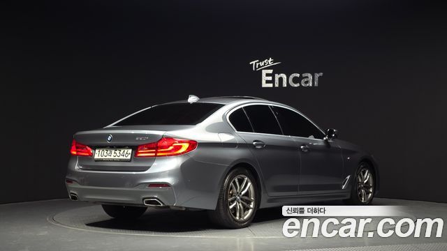 BMW 5 Series (G30) 520i M Sport 2020 — фото 2