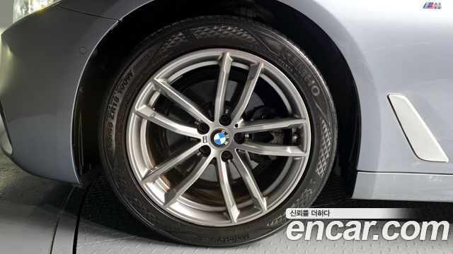 BMW 5 Series (G30) 520i M Sport 2020 — фото 5