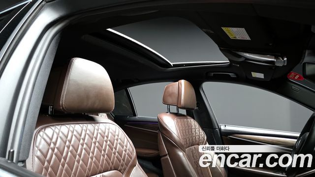 BMW 5 Series (G30) 520i M Sport 2020 — фото 20