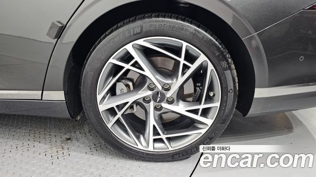 Genesis G90 (RS4) Gasoline 3.5 Turbo AWD 2022 — фото 5
