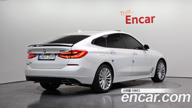 BMW 6 Series GT (G32) 630i xDrive Luxury 2023 — фото 2