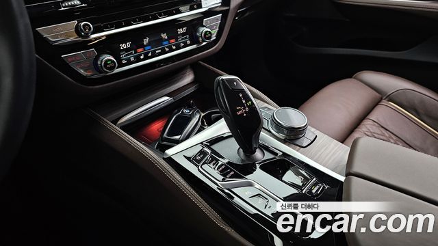 BMW 6 Series GT (G32) 630i xDrive Luxury 2023 — фото 9