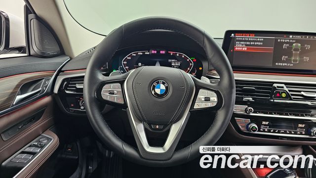 BMW 6 Series GT (G32) 630i xDrive Luxury 2023 — фото 16