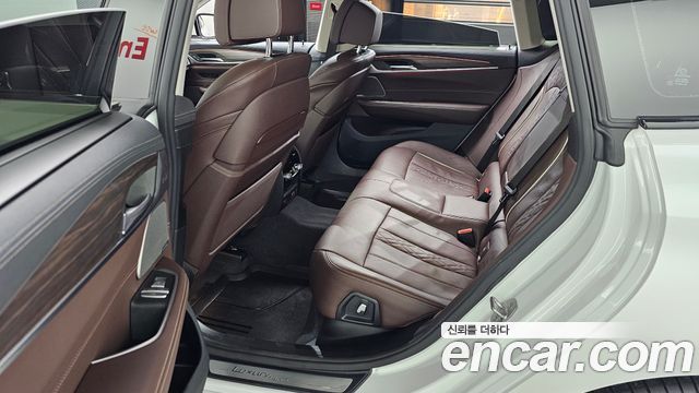 BMW 6 Series GT (G32) 630i xDrive Luxury 2023 — фото 17