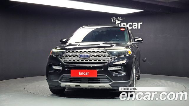 Ford Explorer (VI) 2.3 LimIted 4WD 2022 — фото 3